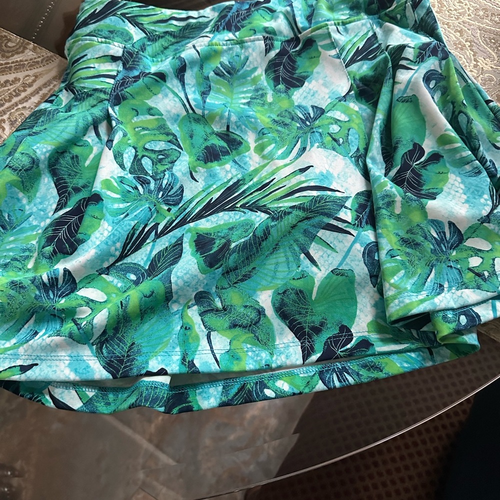 Tropical Leaf Print Skirt Tommy Bahama golf $125